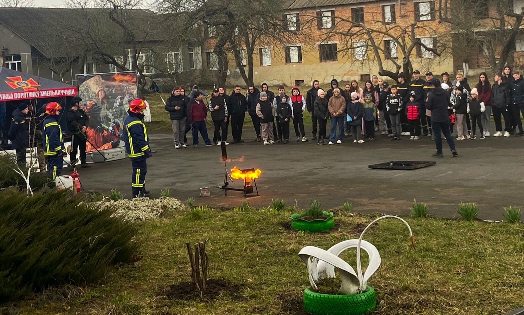 434732615_868749451721859_2091586727854467868_n