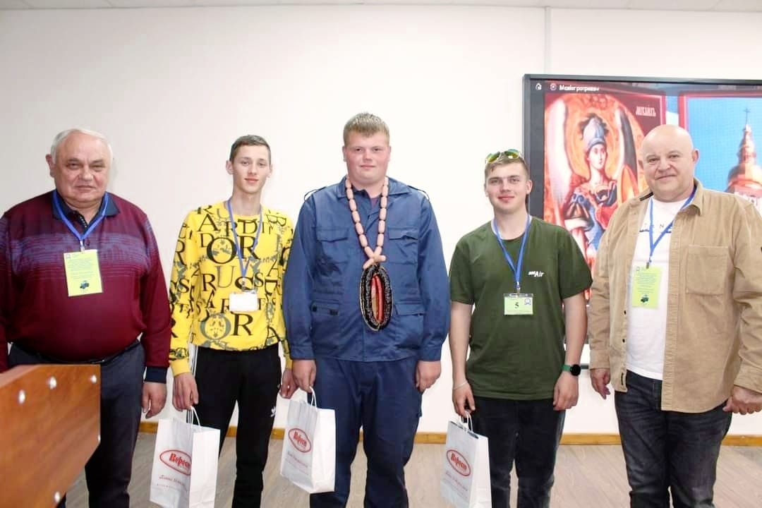 440968635_888504469746357_5332432967094646955_n